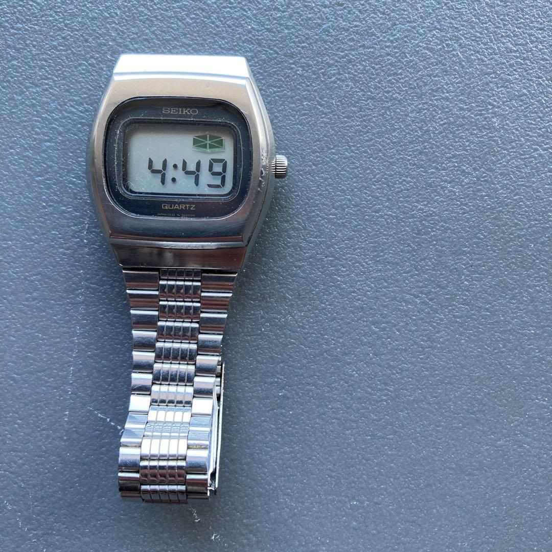 SEIKO 76年レアSEIKO Digi Quartz Men's Watch — Japanese