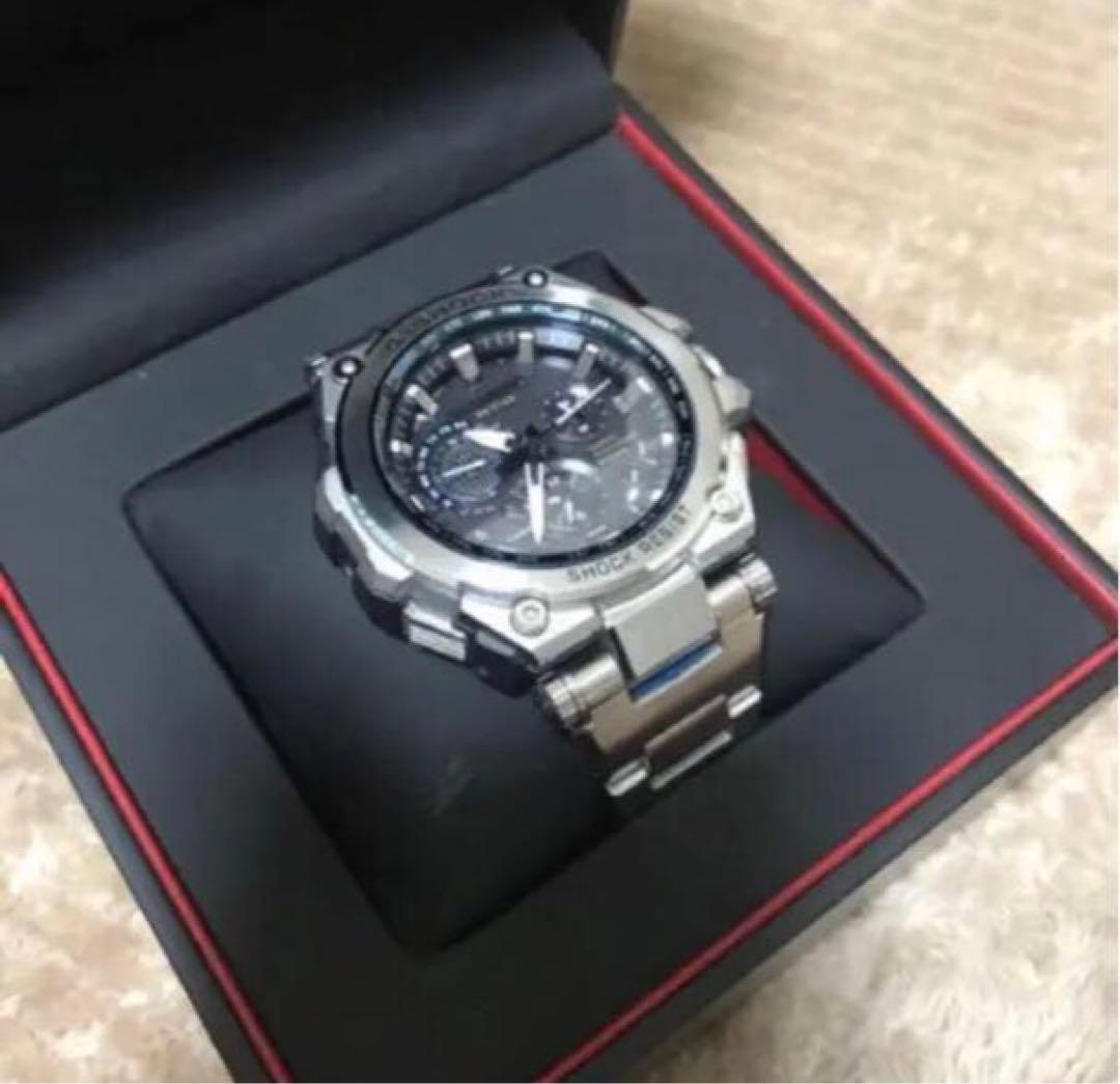 CASIO MTG Analog Men's Watch — Japanese