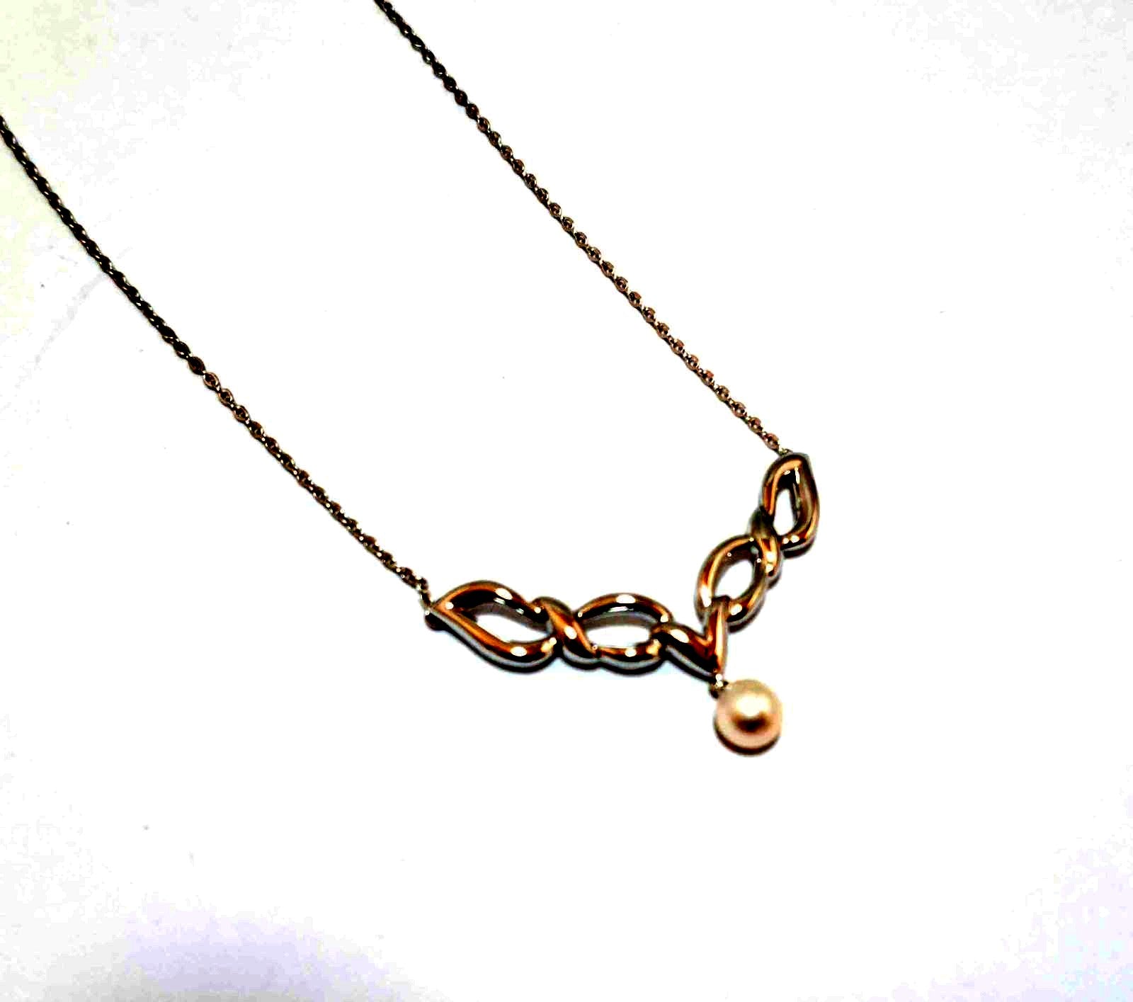 Mikimoto necklace with a 4 cm pearl and silver pendant on a 36 cm silver chain