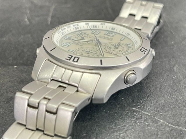 CASIO OVW-600 Solar Men's Watch — Japanese