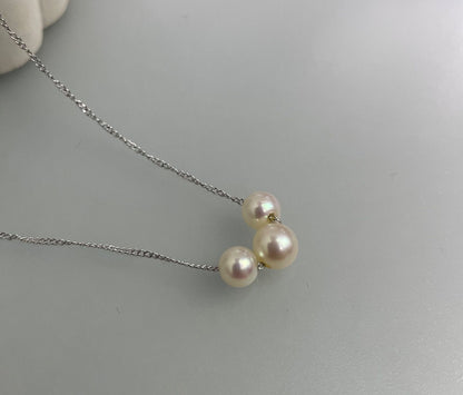 Akoya Pearl 3-row chain necklace with 5.0mm-6.0mm pearls on 40cm Silver925 silver chain