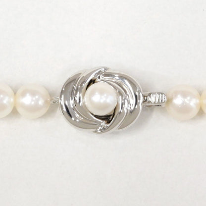 Tasaki Akoya pearl long necklace with 6.5-6.8mm pearls and silver clasp measuring 122cm