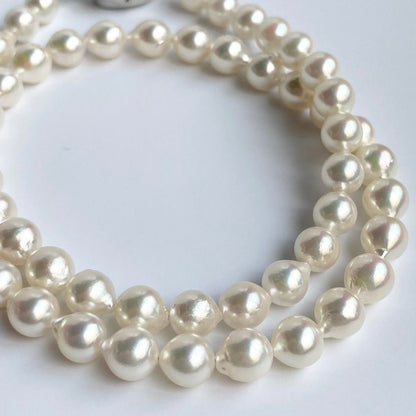 Akoya pearl necklace with 6.0-7.0mm white baroque pearls and silver clasp, 43cm length